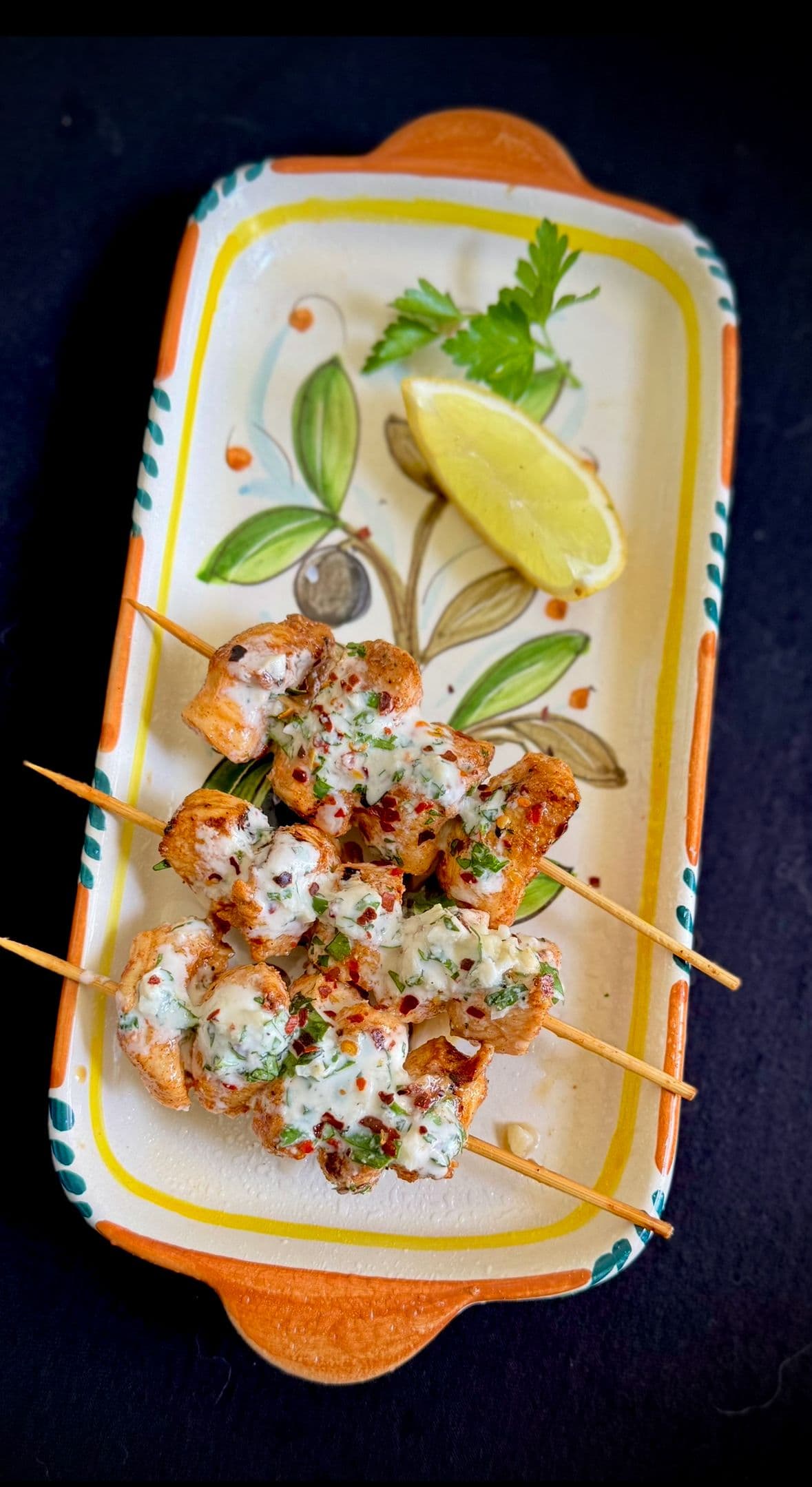 Healthy Chicken Skewers with Creamy Garlic Yogurt Sauce