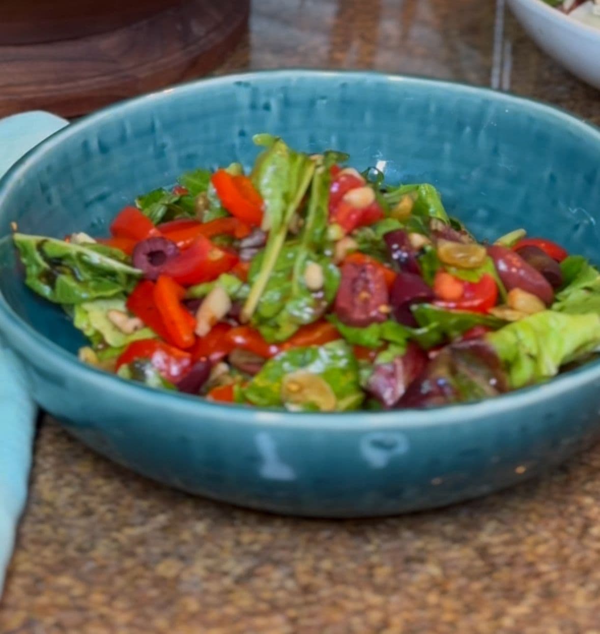 Roasted Red Pepper Salad with Homemade Balsamic Vinaigrette