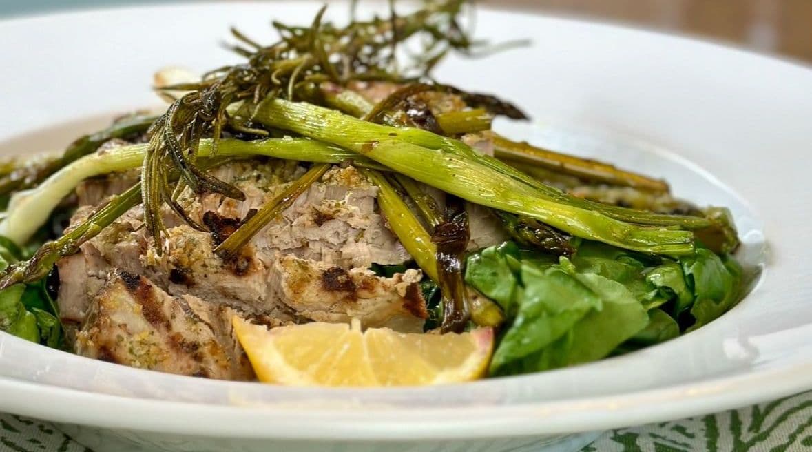 Tuna asparagus salad